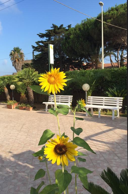 B&B Fiori Gialli Caucana Santa Croce Camerina Luaran gambar
