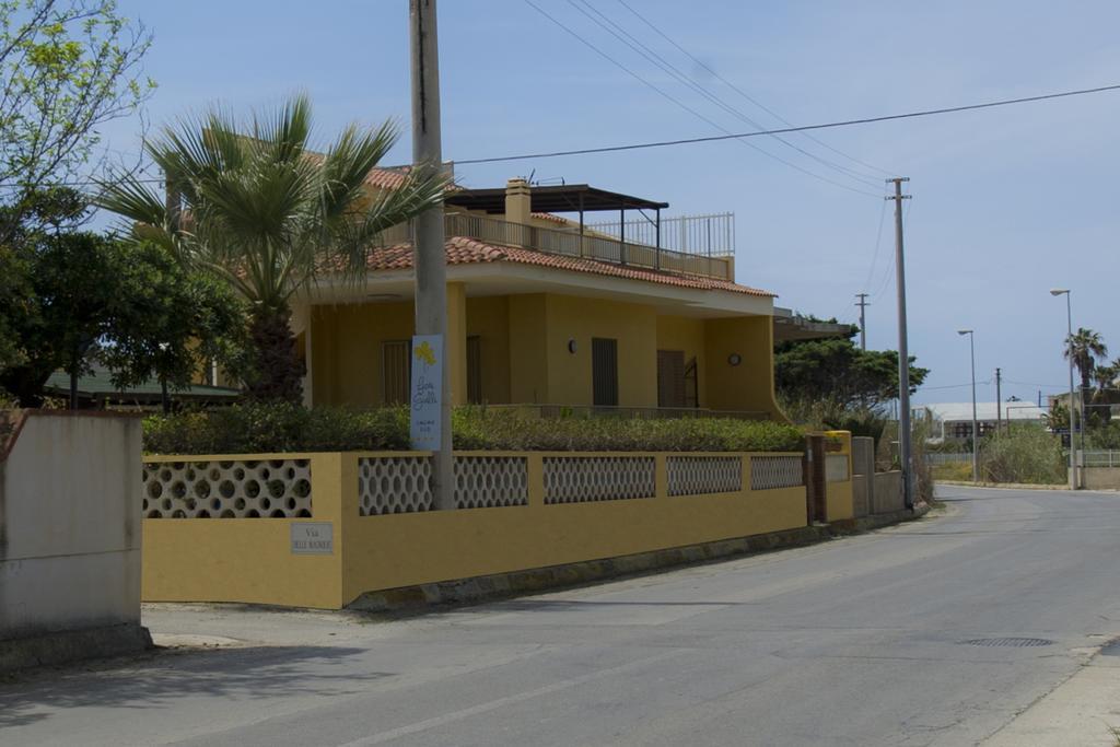 B&B Fiori Gialli Caucana Santa Croce Camerina Luaran gambar