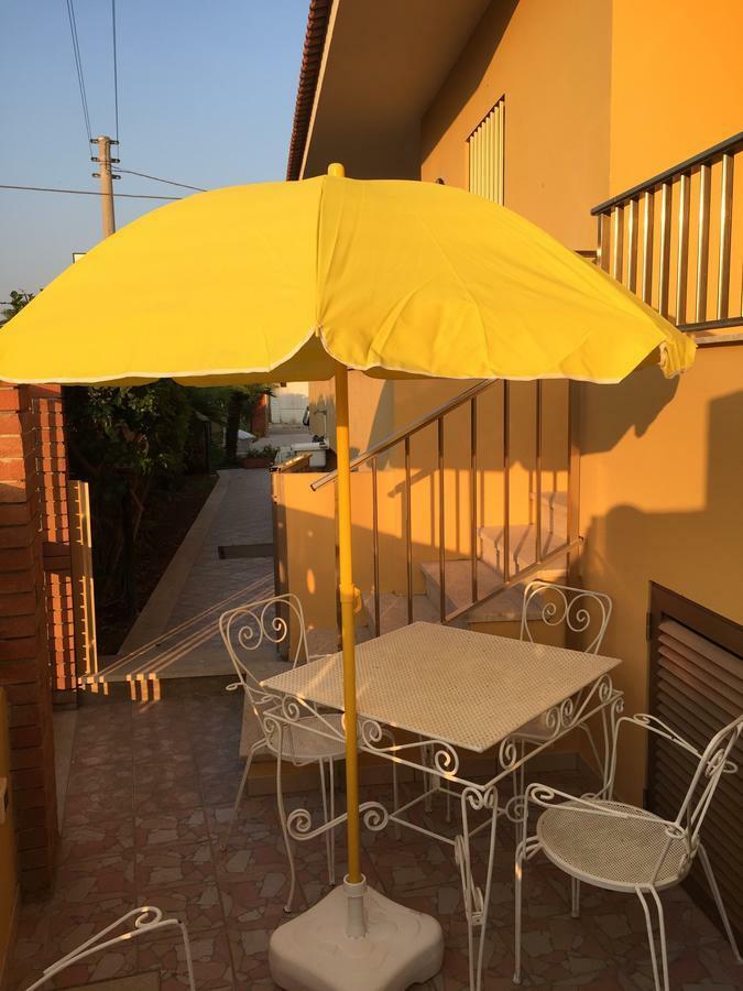 B&B Fiori Gialli Caucana Santa Croce Camerina Bilik gambar